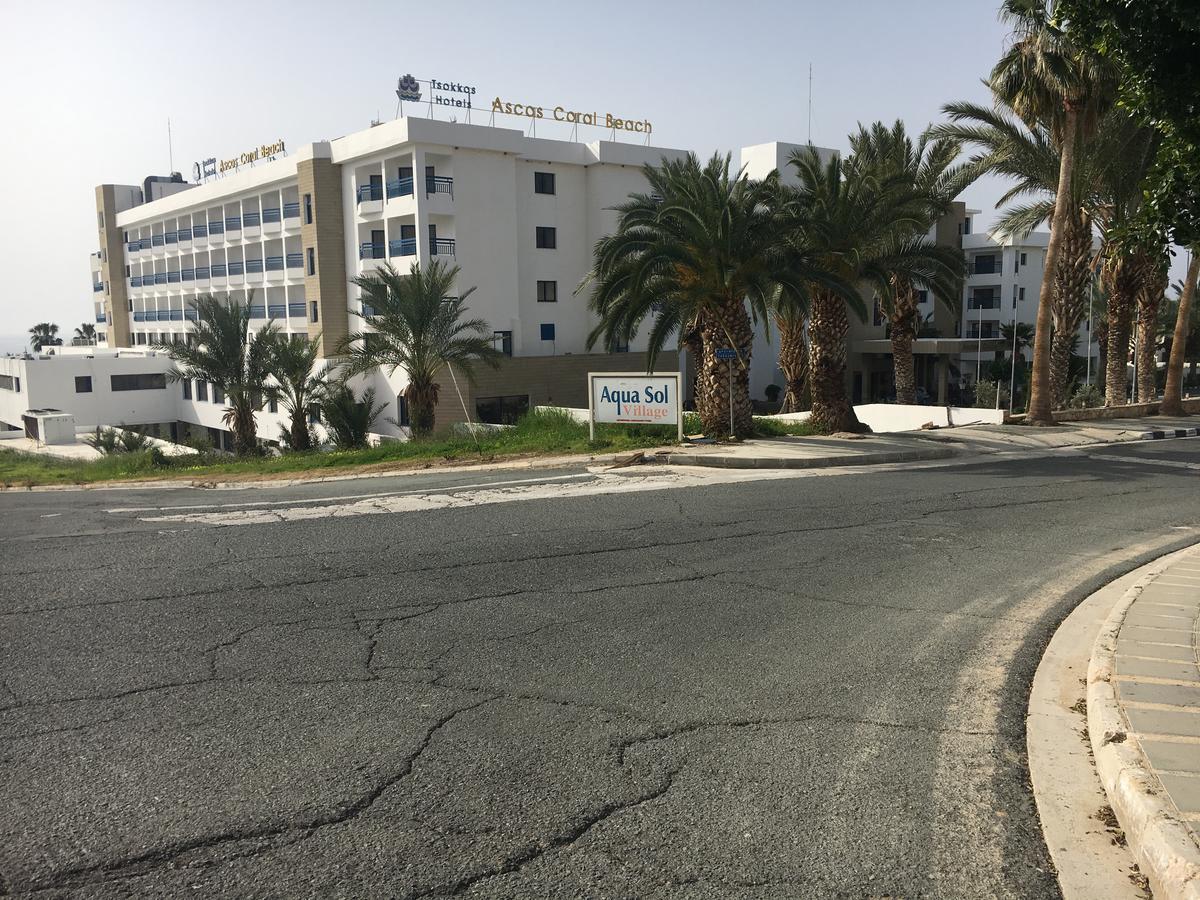 Townhouse Coral Bay Village 키소네르가 외부 사진